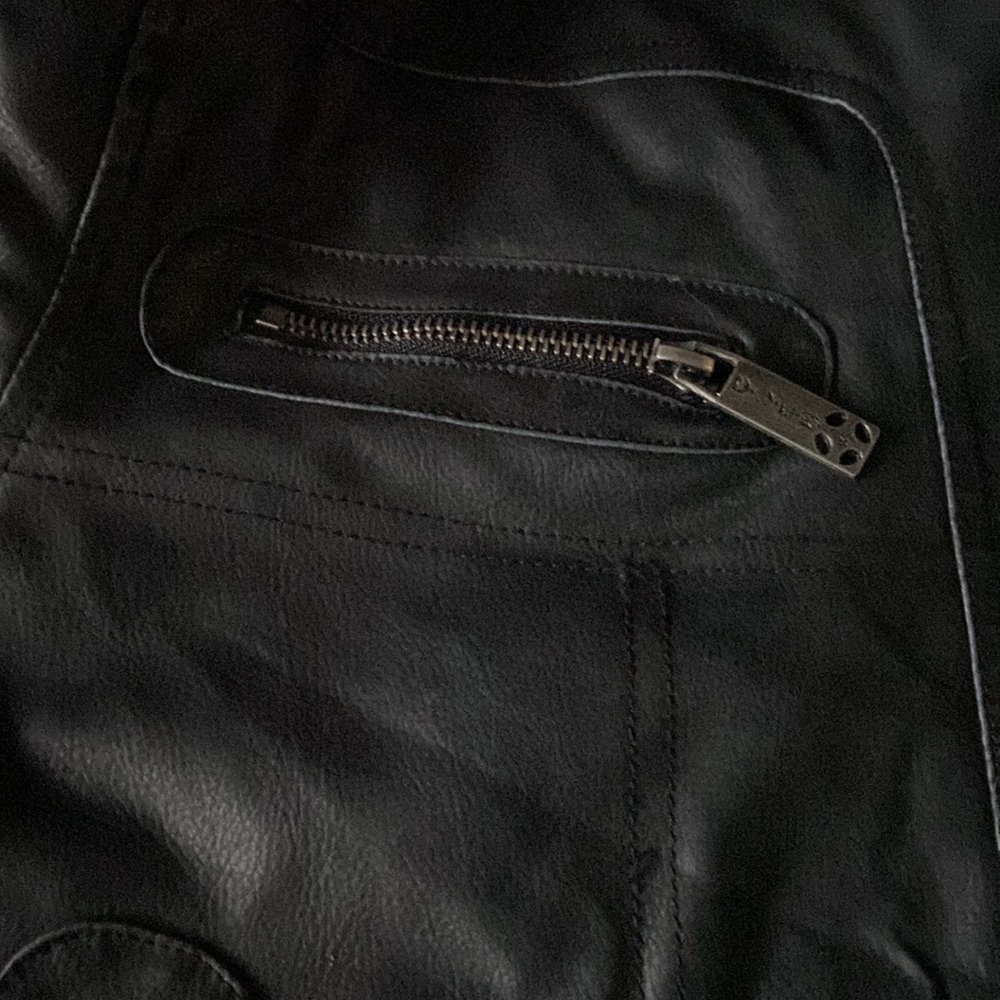 Mens leather jacket - Picture 3 of 16